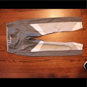 Under Armour Performance Cropped Legging